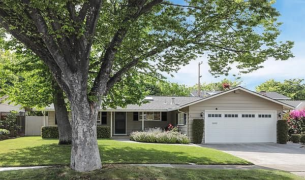 1st image of 1485 Crespi Dr