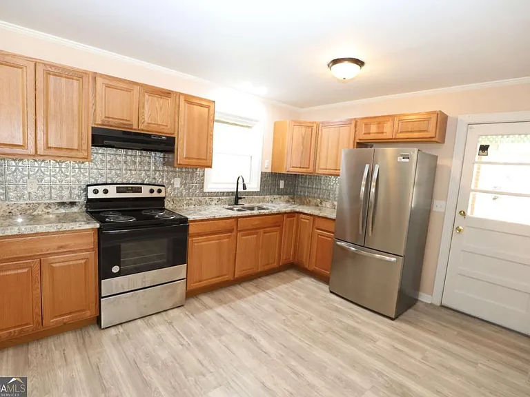 77 Franklin Hwy — Photo 18