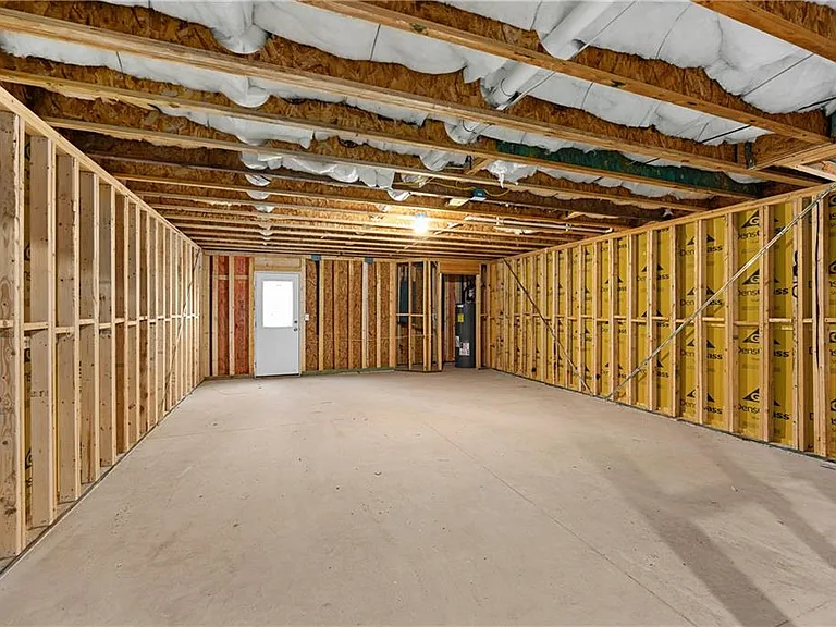 2840 Laurel Ridge Cir — Photo 29