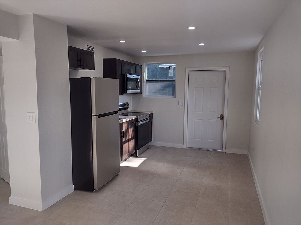 1st image of 1317 14th Ave S #11154860