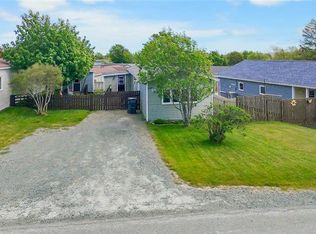 30 Pinegrove Drive, Paradise, NL A1L1B7