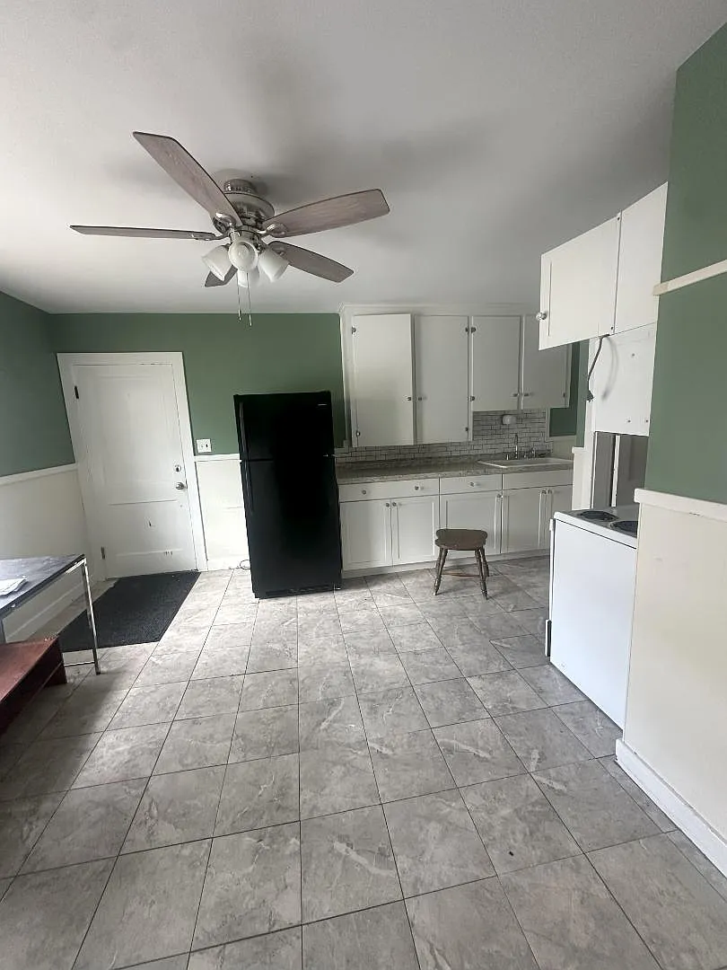 89 Shawmut - Unit 3 — Photo 3