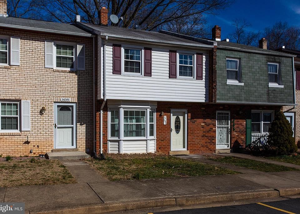 1st image of 14583 Earlham Ct