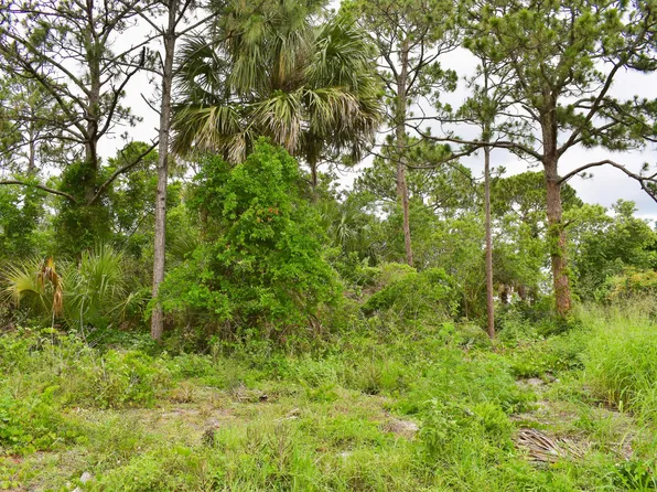 2902 SW Moody Terrace, Port St Lucie, FL 34953