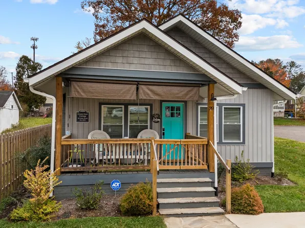 39 Cedar St, Asheville, NC 28803