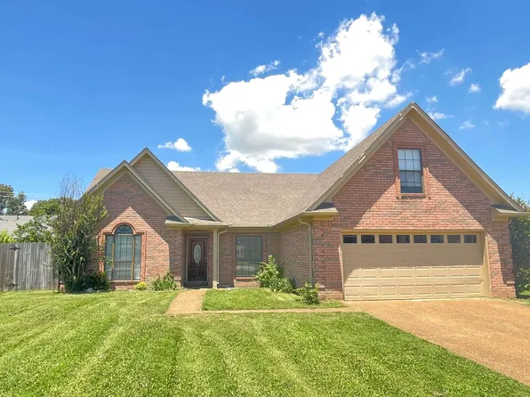 4994 Baywood Dr, Millington, TN 38053