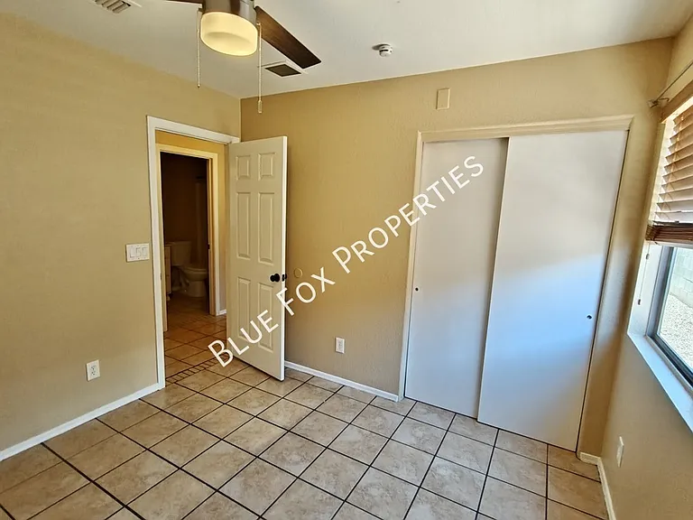 3754 E White River Dr — Photo 26