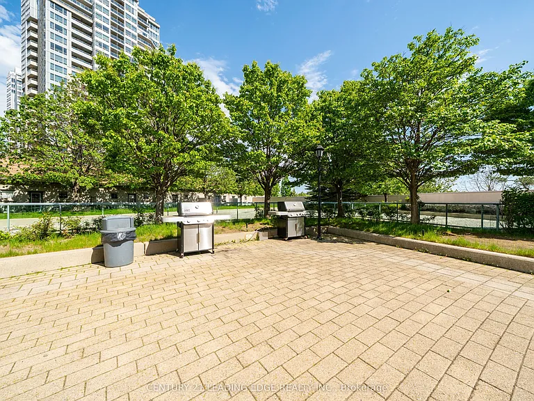 17 Barberry Pl #808 — Photo 47