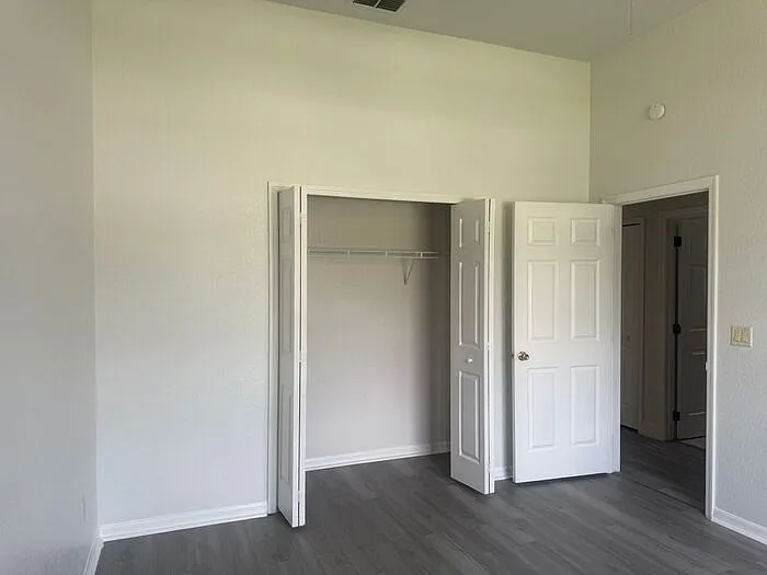218 N Hampton Dr — Photo 27