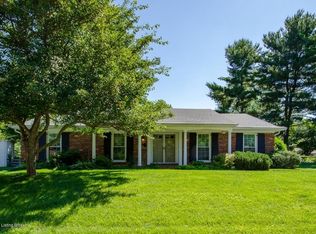 3805 Fallen Timber Dr, Brownsboro Farm, KY 40241
