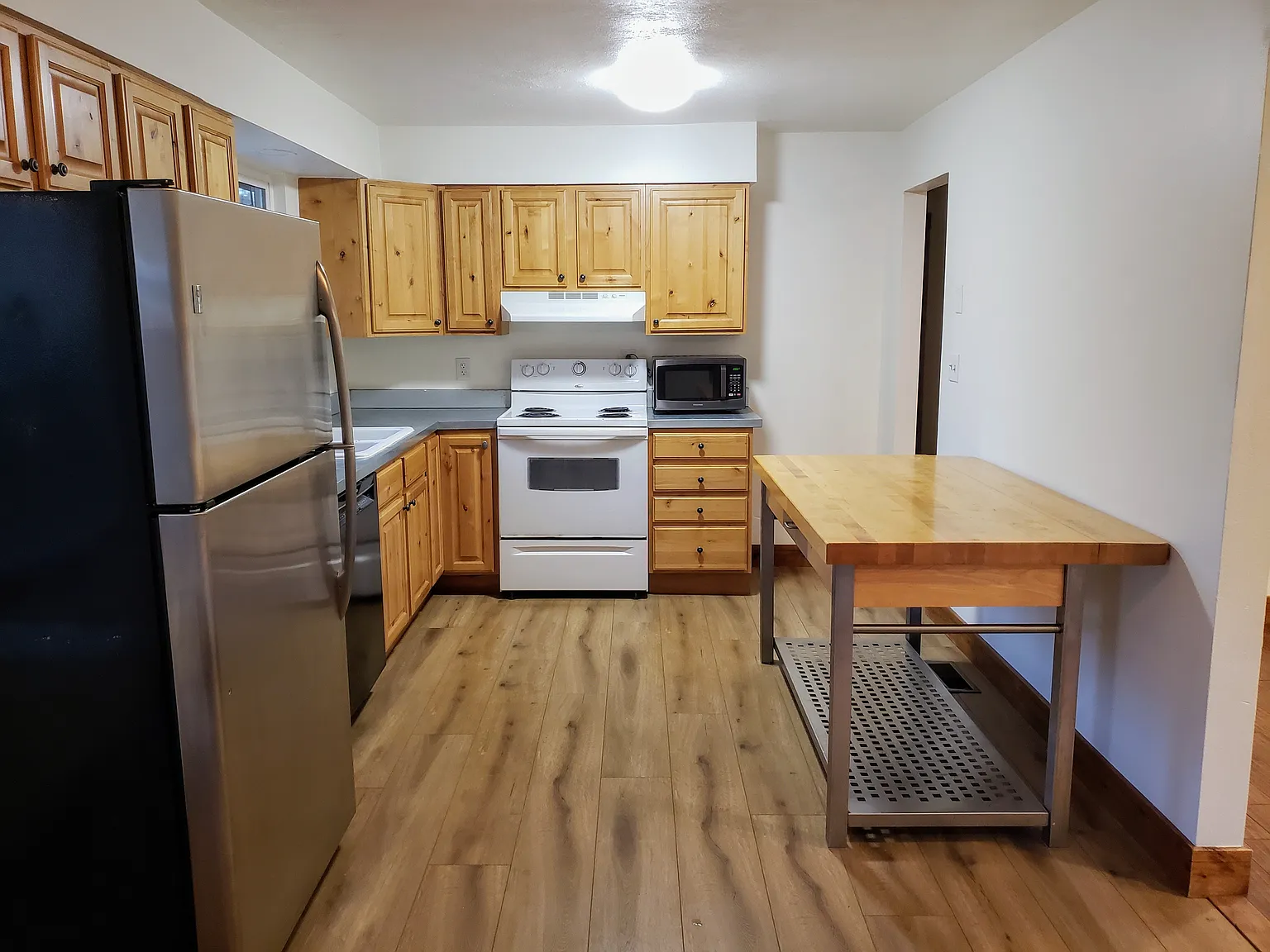 692 N 500 W — Photo 4