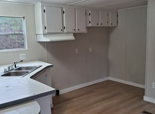 305 McCoy Rd, Ware Shoals, SC 29692