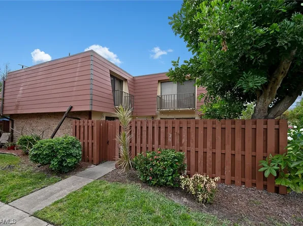 12368 Woodrose Ct APT 4, Fort Myers, FL 33907