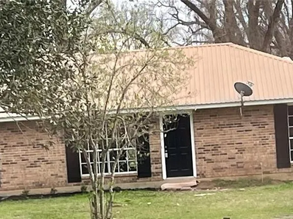 153 Highway 6, Natchitoches, LA 71457