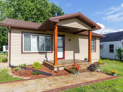131 Cedar Crest Dr, Lebanon, MO, 65536