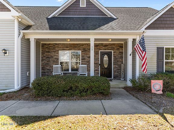 4th image of 31 Babbling Creek Road