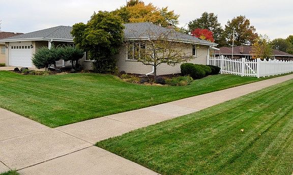 2nd image of 7920 W Ponderosa Ct