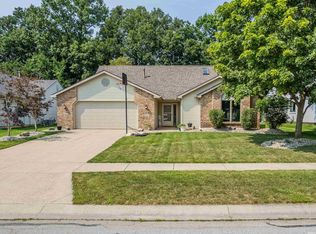 8630 Spring Forest Dr, Fort Wayne, IN 46804