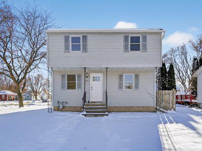 521 E 2nd St, Kimberly, WI, 54136