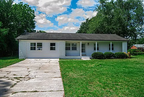 113 N Crestwood Dr Photo 1