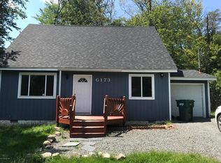 7196 Rimrock Dr, Tobyhanna, PA 18466