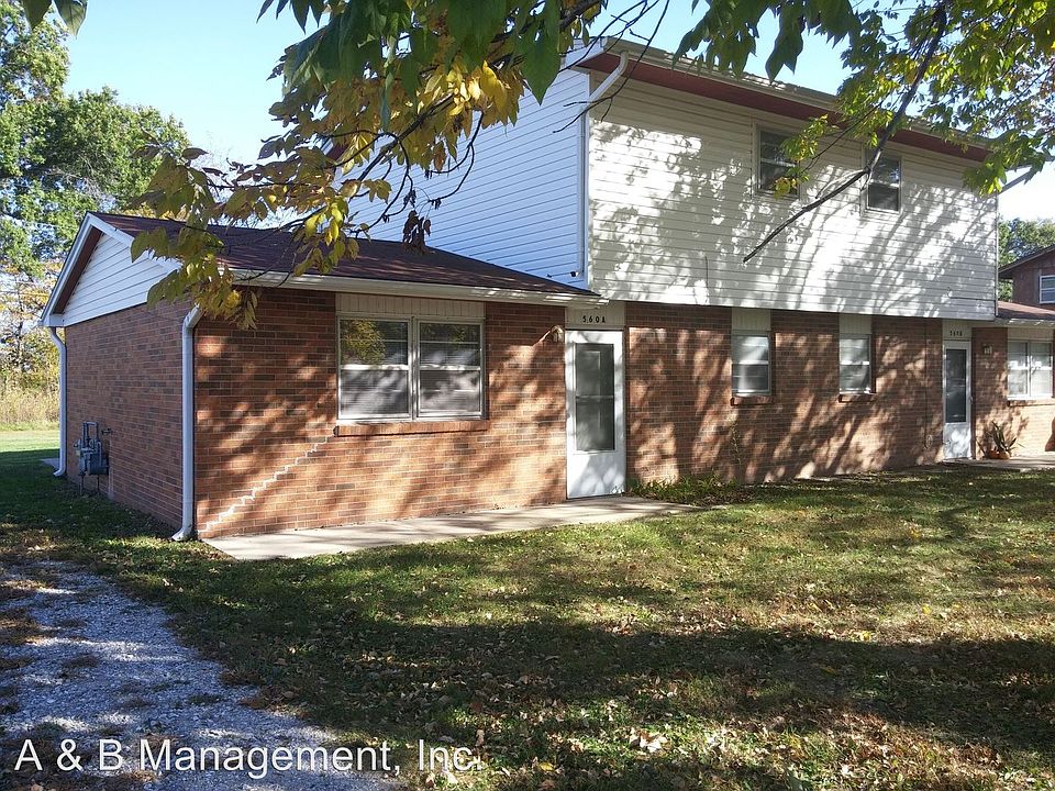 1st image of 560 NE Park Ln #A