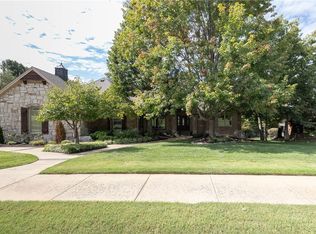 4514 Caddo Ln, Fayetteville, AR 72704