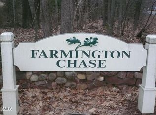 2 Farmington Chase Cres #2, Farmington, CT 06032