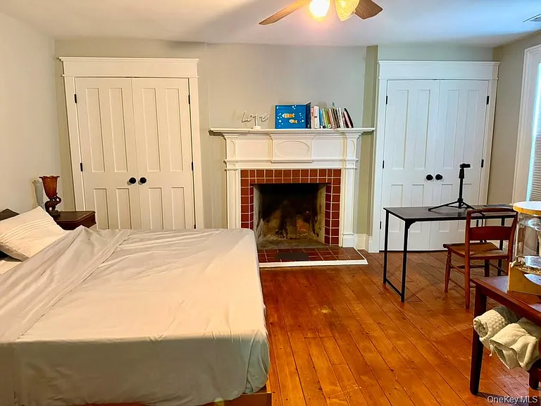 55 Union St — Photo 13