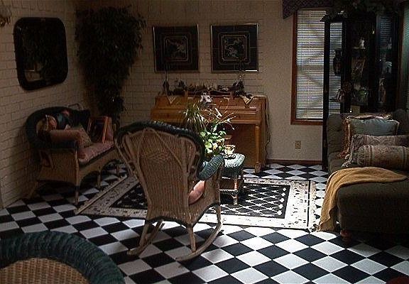 5th image of 4898 Las Palomas St