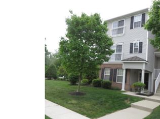 355 Harbour Blvd #355, Cinnaminson, NJ 08077