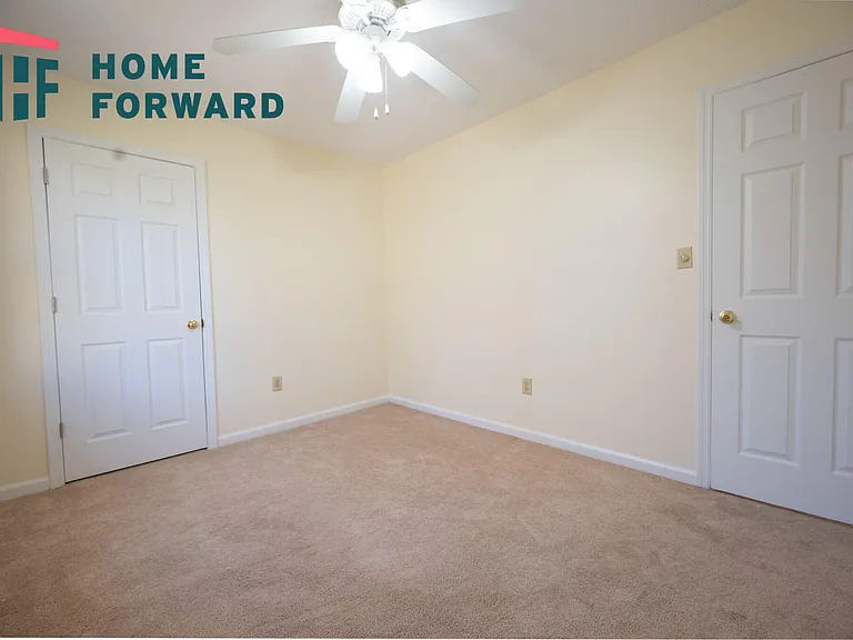 2504 Ashbrooke Dr — Photo 9