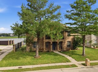 3705 Menard Dr, Carrollton, TX 75010