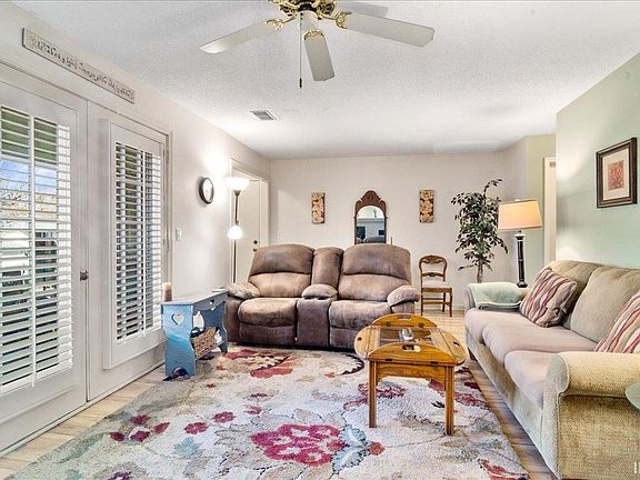 4th image of 6742 Newburgh Rd