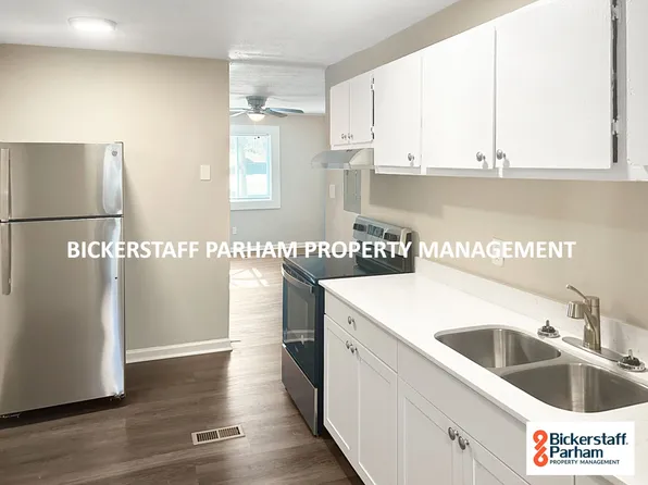 Twentieth Avenue South 1200