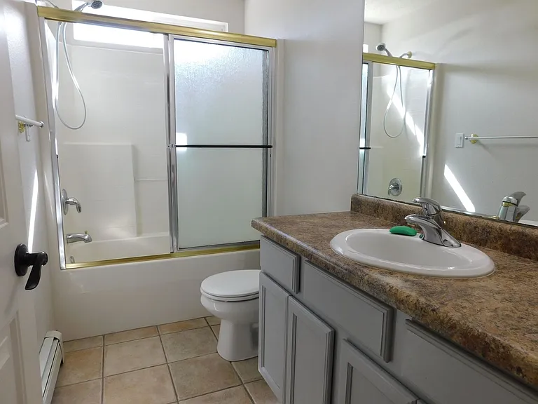 502 Garnet Dr — Photo 15