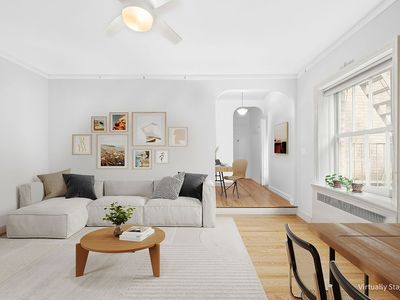 2 Grove St APT 2A, New York, NY, 10014
