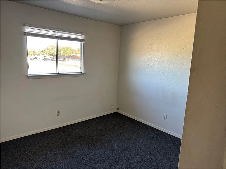 1555 Stacey St #6 — Photo 7