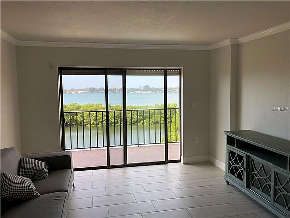 5th image of 7050 Sunset Dr S APT 410