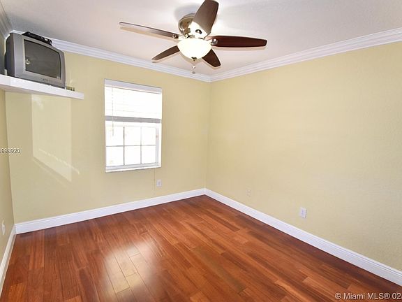 3rd image of 17092 NW 10th St
