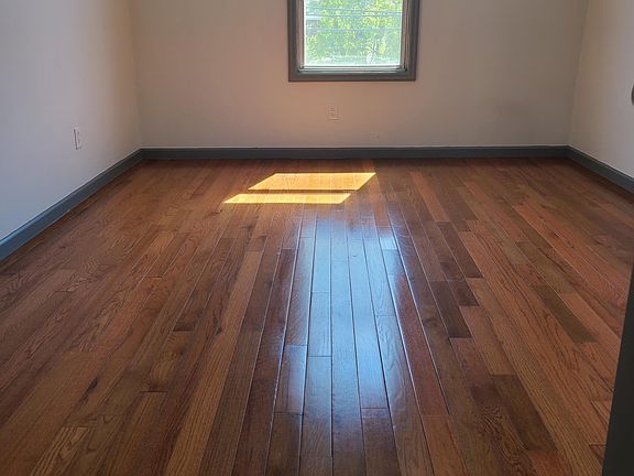 2nd image of 23 Stuyvesant Ave #5