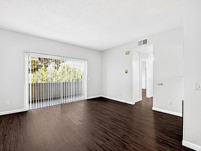 10749 Francis Pl — Photo 8