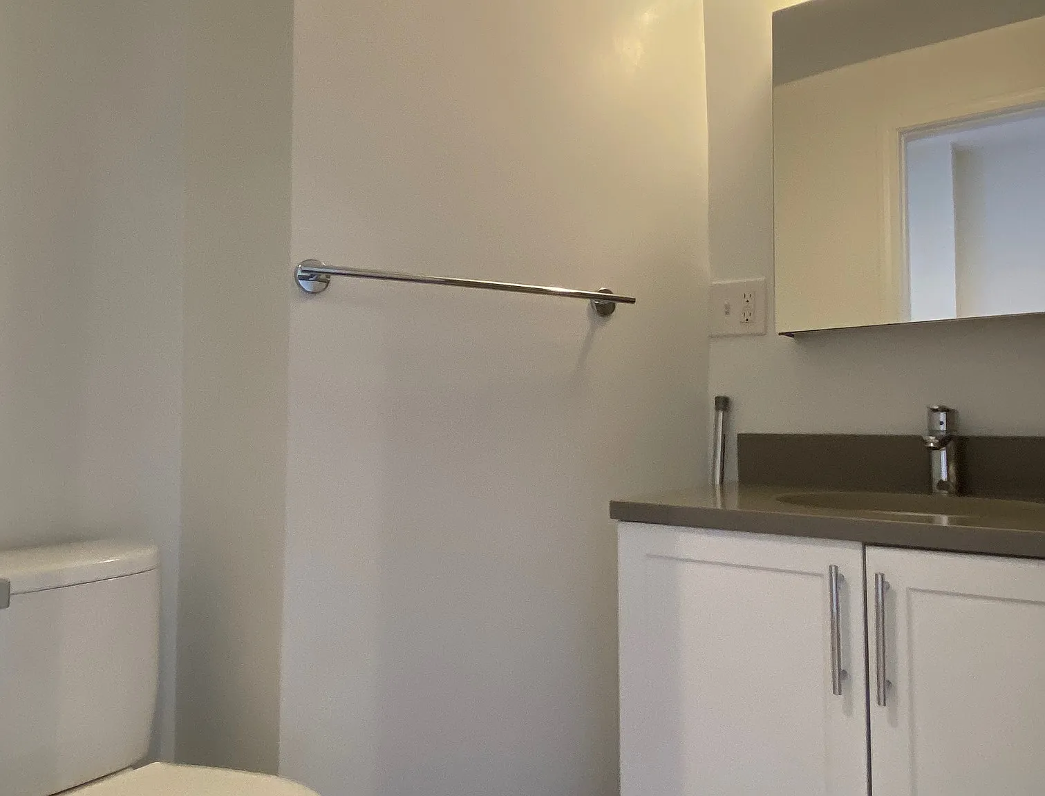 1 bed, 9999 sqft, $2,550 — Photo 3