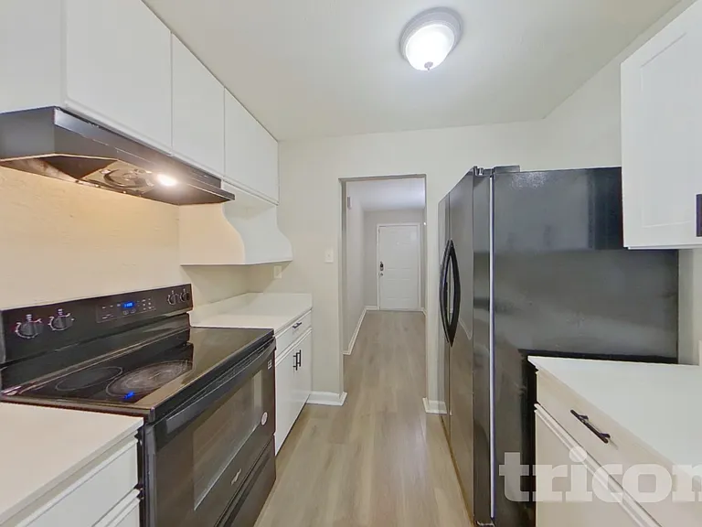 1609 Santa Fe Trl — Photo 4