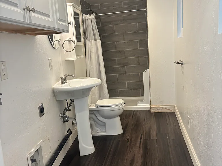 817 El Terino Ave #C — Photo 5