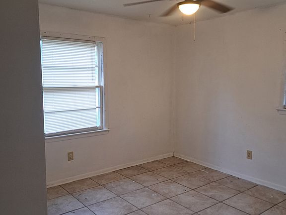 One of the 3 bedrooms