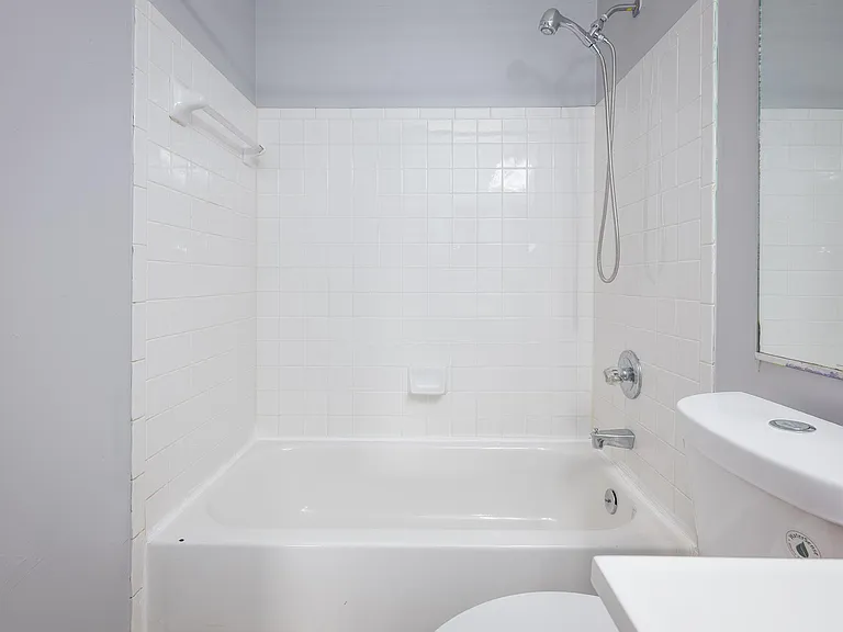 3521 Derby Shire Cir — Photo 16