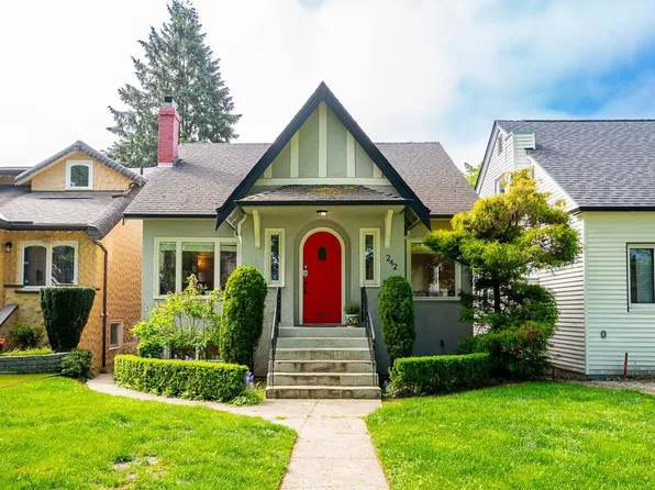 242 W 21st Ave, Vancouver, BC V5Y 2E5