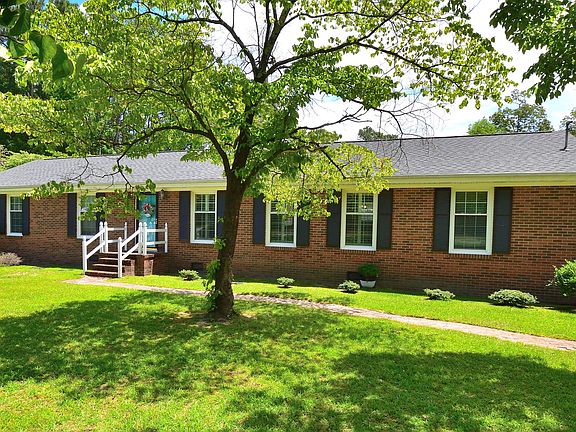 3rd image of 4455 Dorothy Street