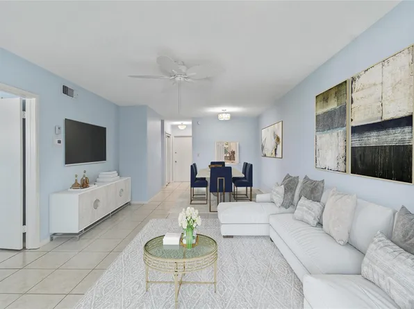 2050 NE 39th Street #302E, Pompano Beach, FL 33064